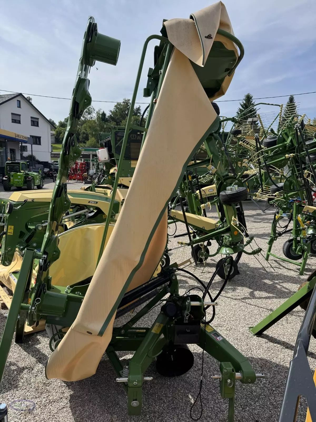 E-FARM: Krone am r 240 - Faucheuse - id B7ZDGC9 - 8 992 € - Année: 2022 - Autriche