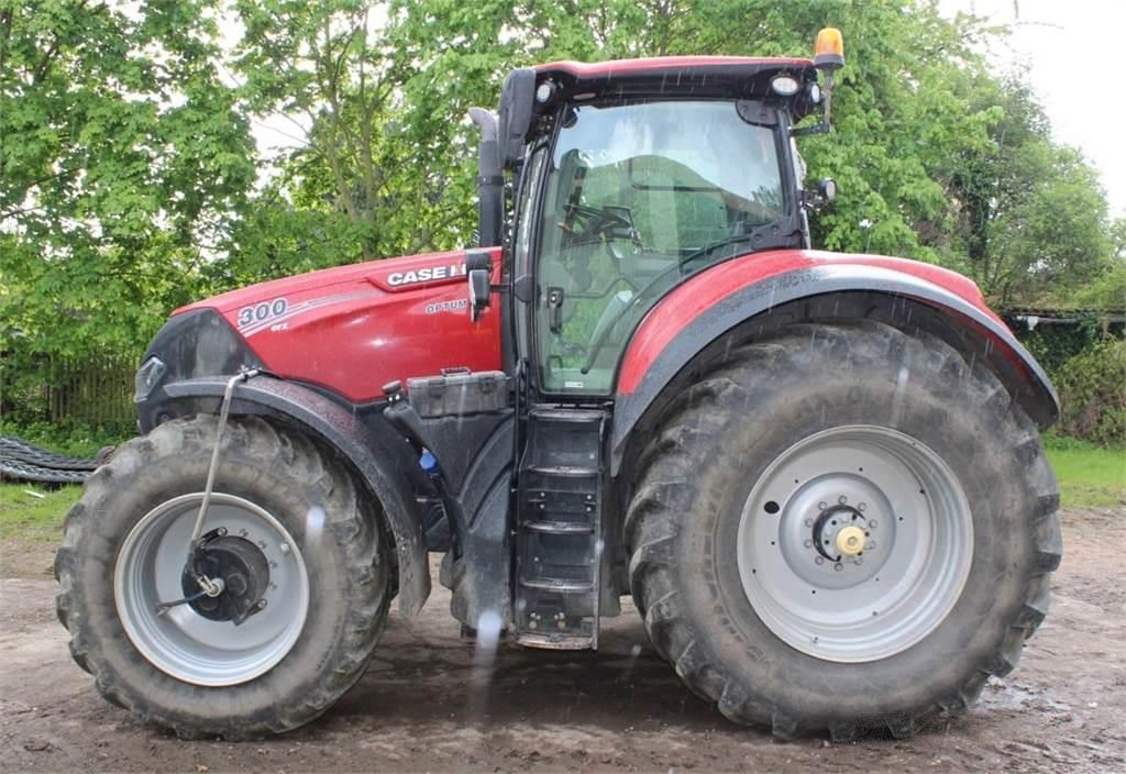E-FARM: Case IH Optum 300 CVX - Traktor - id AXFERH7 - 82.000 € - Baujahr: 2017 - Abgelesene Motorstunden: 7.812,Motorleistung (PS): 300,Deutschland