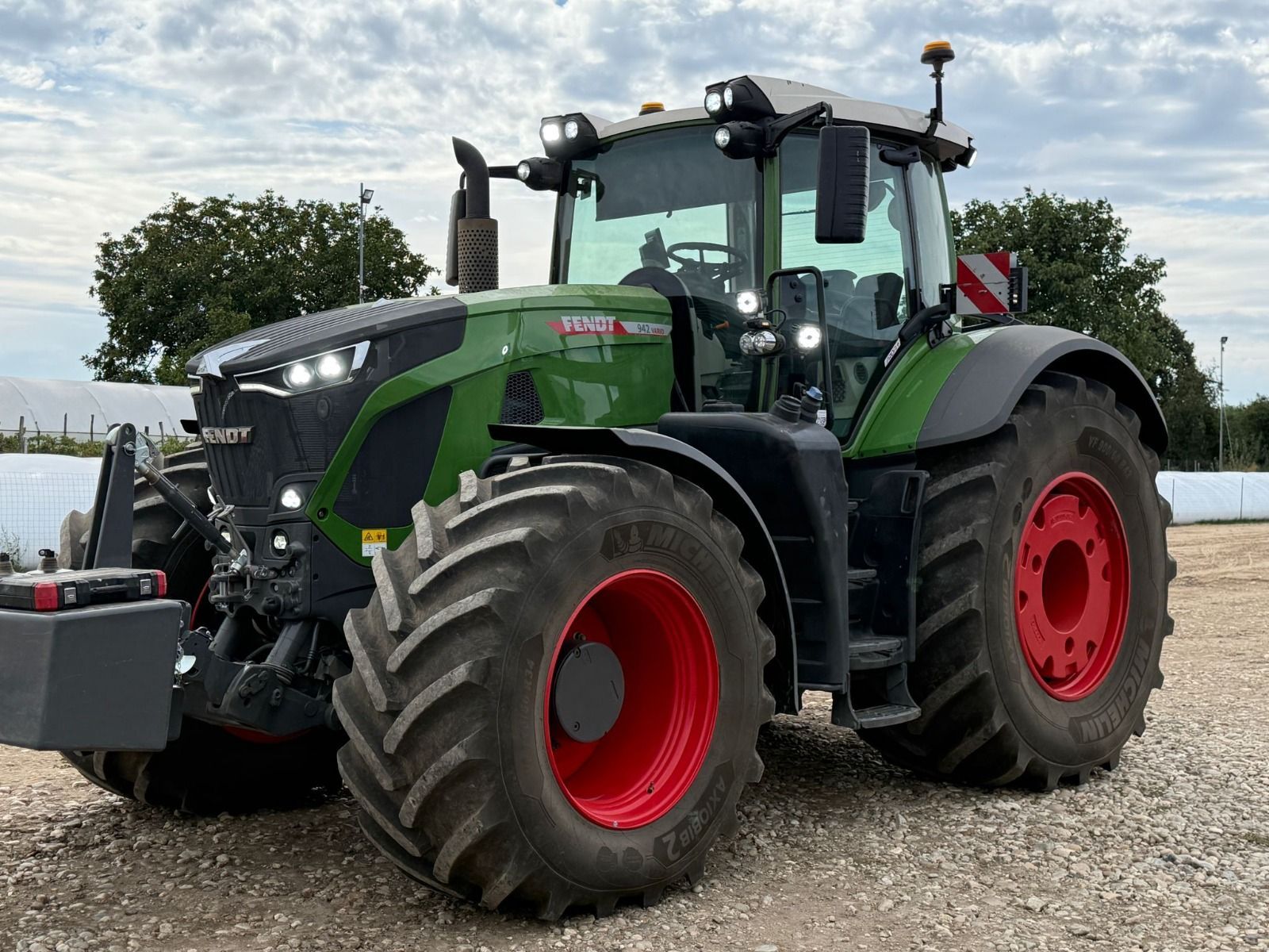 942 Vario Tractor €288,000