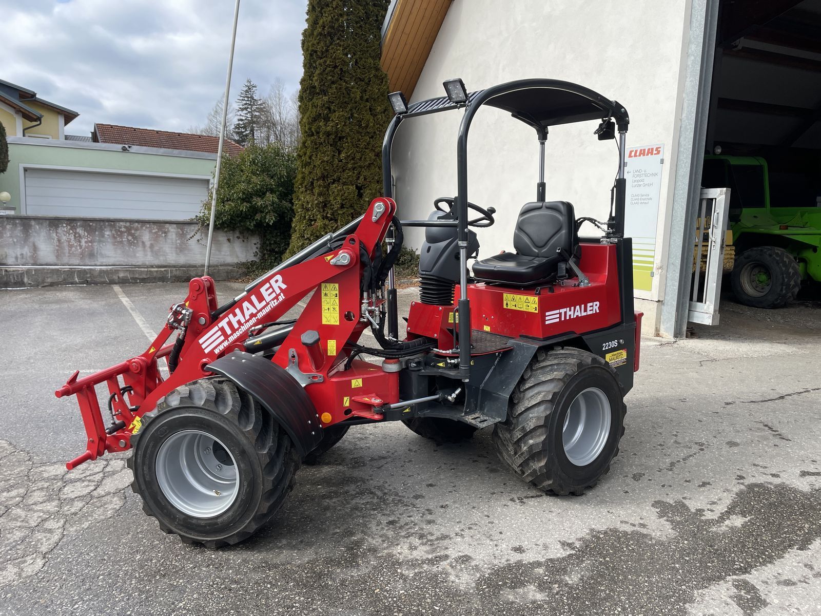 E-FARM: THALER 2230 S - Chargeuse sur pneus - id KGTTTGY - 31 000 € - Année: 2024 - Lecture du nombre d'heure: 10,Puissance du moteur (chevaux): 26,Autriche