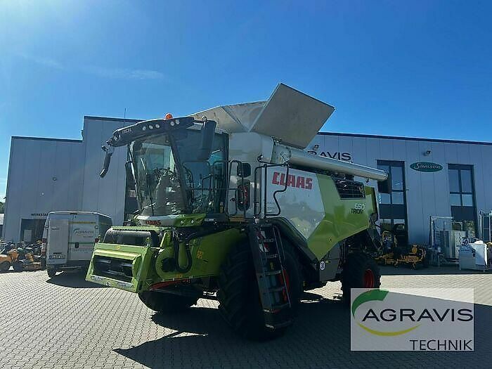 E-FARM: Claas Trion 650 - Kombajn zbożowy - id PBIYEJJ - 229 900 € - Rok produkcji: 2024 - Motogodziny: 86,Moc silnika: 354,Niemcy