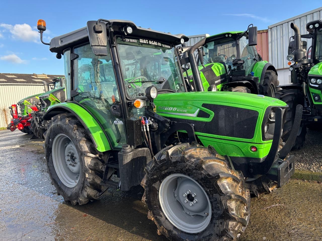 E-FARM: Deutz-Fahr 5080D Keyline - Traktor - id MEM2RCP - 38 000 € - Rok produkcji: 2024 - Motogodziny: 120,Moc silnika: 75,Francja