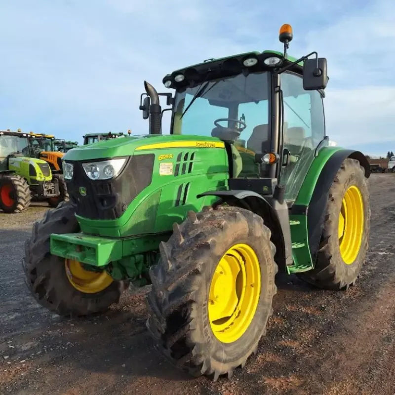 E-FARM: John Deere 6125 R - Traktor - id Q6HDIKK - 67.500 € - Baujahr: 2012 - Abgelesene Motorstunden: 3.630,Motorleistung (PS): 125,Frankreich