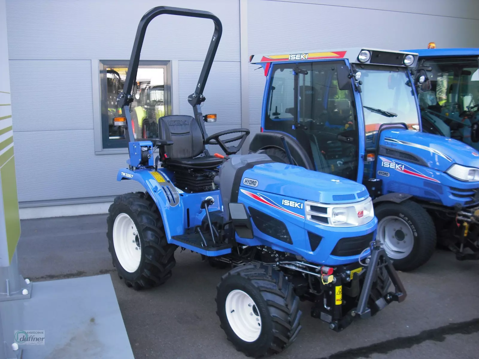 Iseki TM3267 tractor 22 900 €
