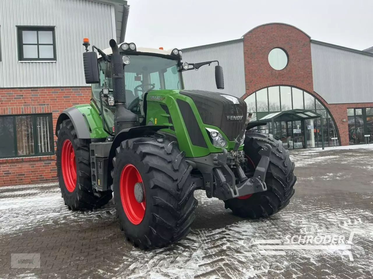 Fendt 828 Vario Profi Plus Traktor 134.885 €