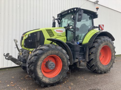 Claas Axion 870 CMATIC Tractor €144,000