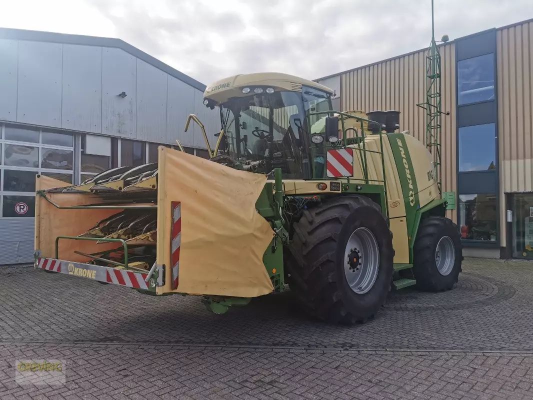 E-FARM: Krone BiG X 700 - Самоходный кормоуборочный комбайн - id JDRERKK - 139 000 € - Год выпуска: 2012 - Отработанные часы: 3 580,Мощьность двигателя: 700,Германия