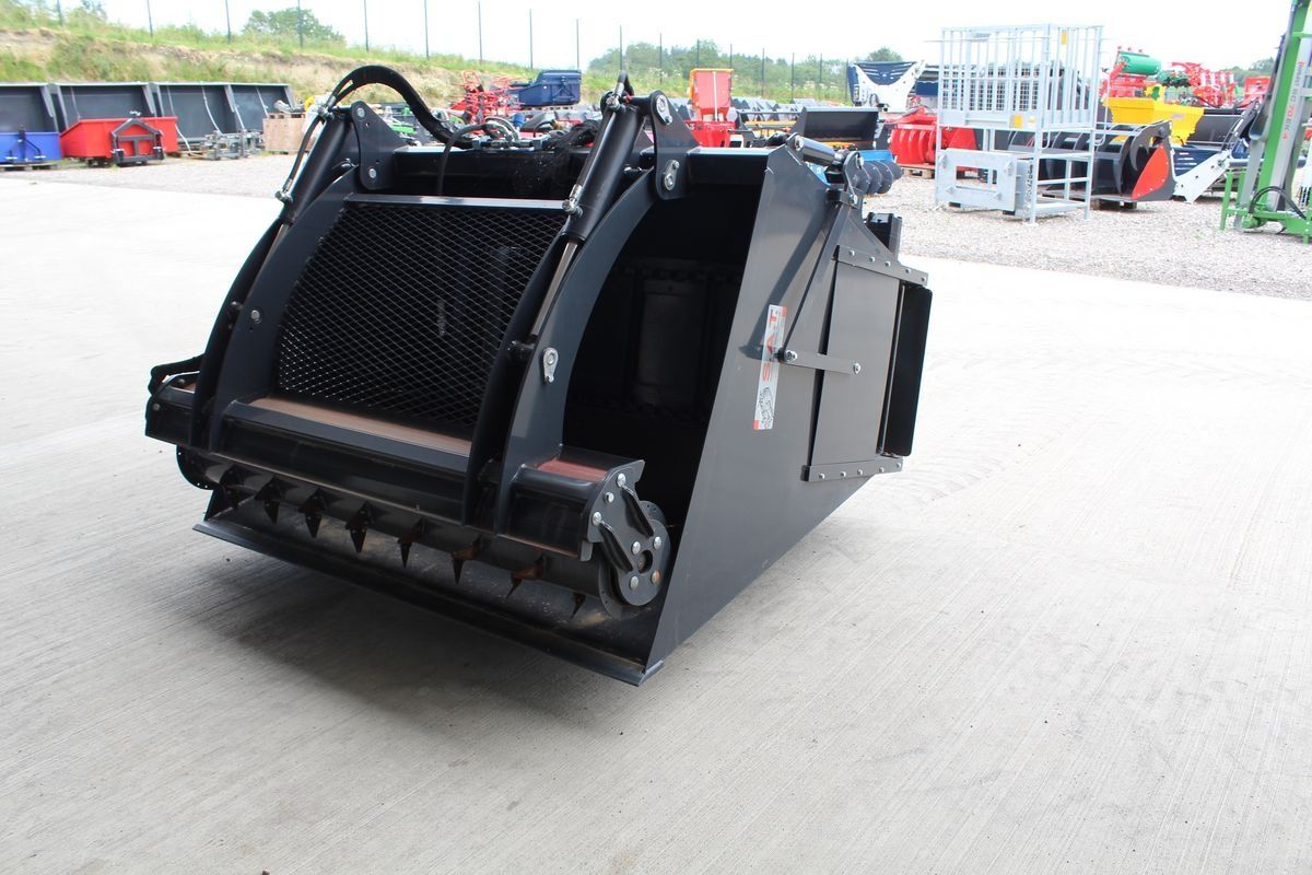 E-FARM: abverkauf sat-einfütterschaufel-futterverteiler - Autre mélangeuse - id 3T3G5FF - 6 417 € - Autriche