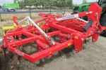 Pöttinger Synkro 4030 K cultivator €19,000