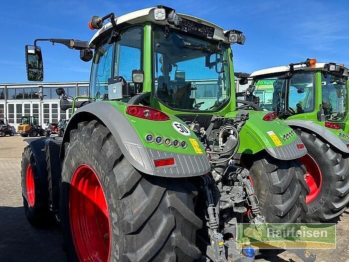 Fendt 720 Vario Profi Plus Traktor 142 017 EUR