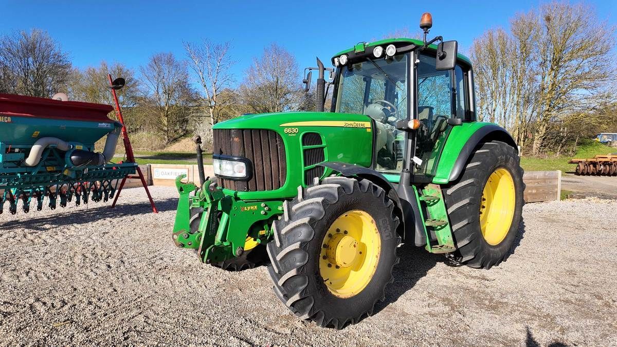 John Deere 6630 Premium Trattore 36.990 €