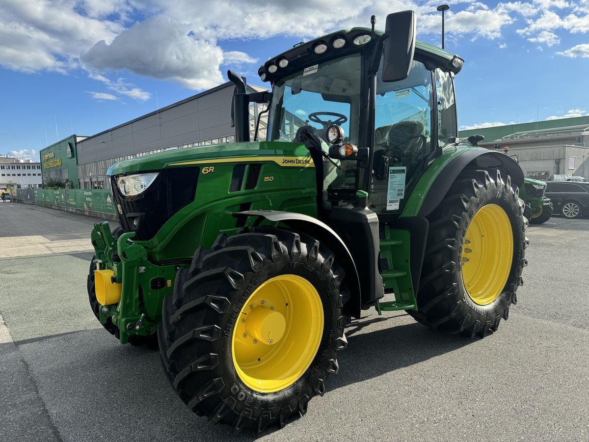 E-FARM: John Deere 6R 150 - Traktor - id WLJZ3MJ - 154.084 € - Baujahr: 2024 - Abgelesene Motorstunden: 2,Motorleistung (PS): 150,Österreich