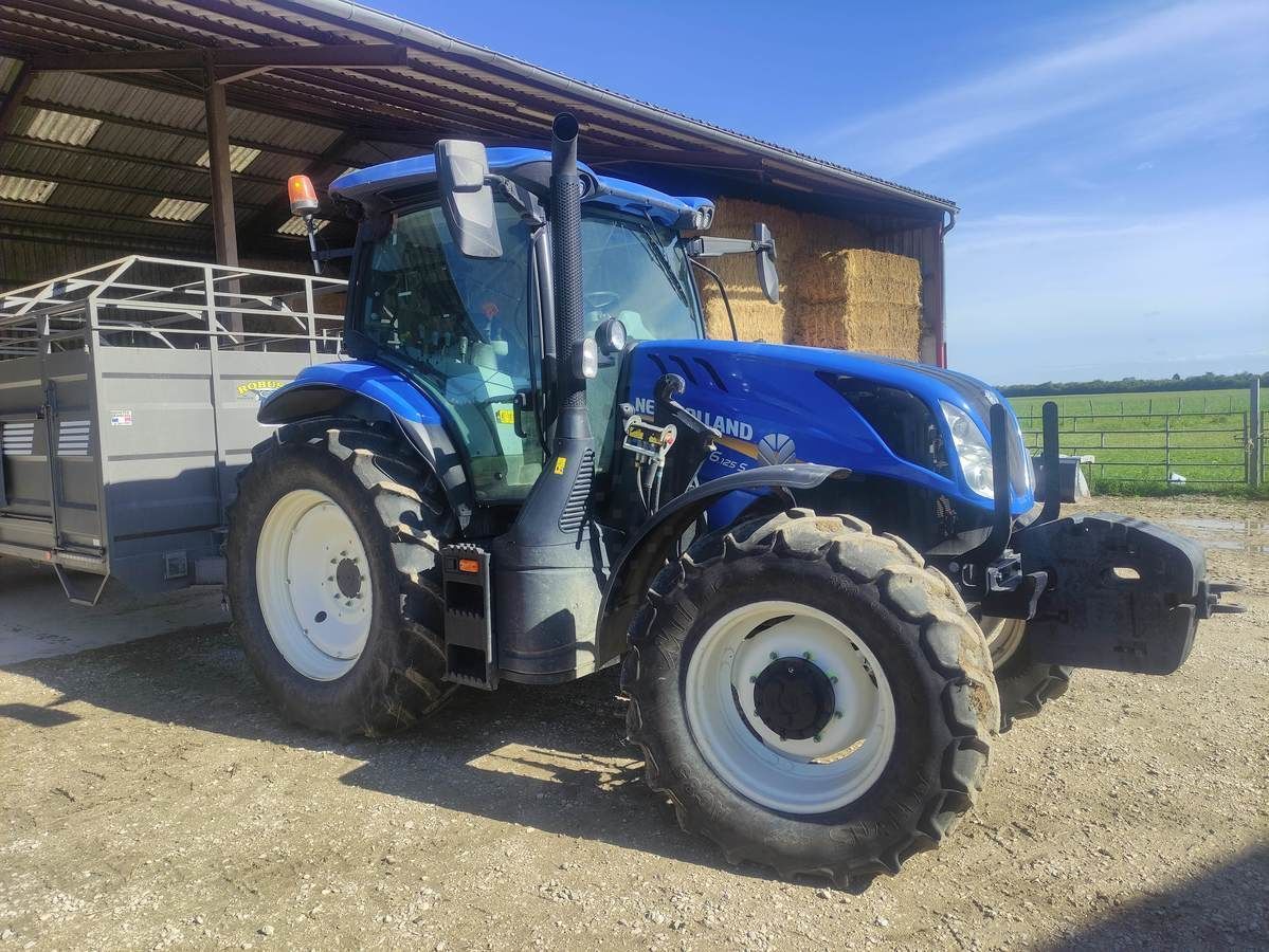 E-FARM: New Holland T6.125S - Трактор - id QUCDMIN - 61 000 € - Година на построяване: 2021 - Работни часове на двигателя: 1600,Мощност на двигателя (HP): 125,Франция