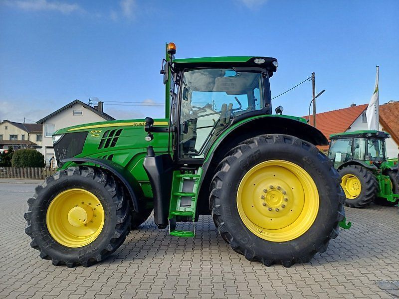 John Deere 6170 R Tractor 67.000 €