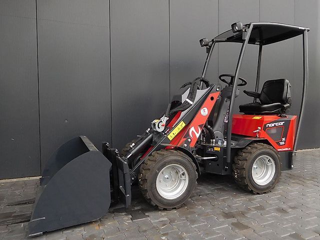 Norcar 755 xc Cargadora de dirección deslizante 25.500 €