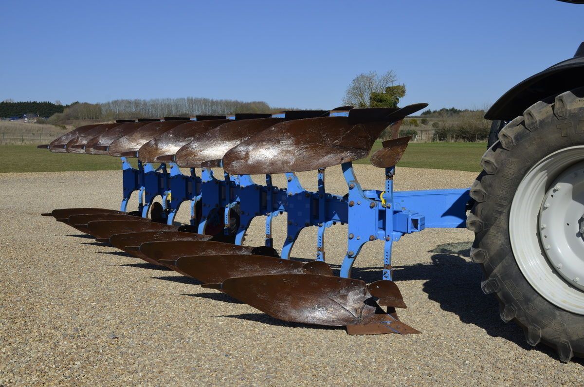 E-FARM: Lemken juwel 10m plough 7 furrows - Charrue - id JB862SR - 31 995 € - Année: 2022 - Royaume-Uni