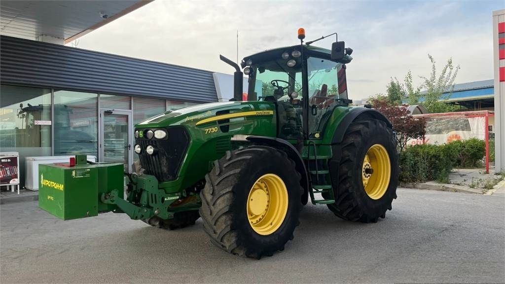E-FARM: John Deere 7730 - Tracteur - id XEW1PGX - 48 000 € - Année: 2008 - Lecture du nombre d'heure: 7 447,Puissance du moteur (chevaux): 220,Bulgarie