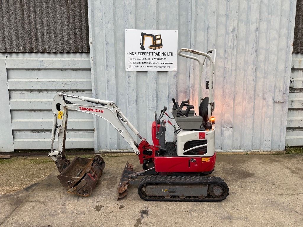 Takeuchi tb 210 Mini-pelle 13 176 €