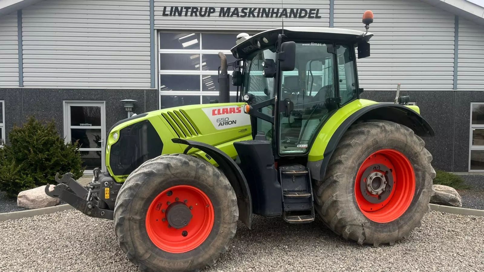 Claas Arion 650 Tractor €45,475