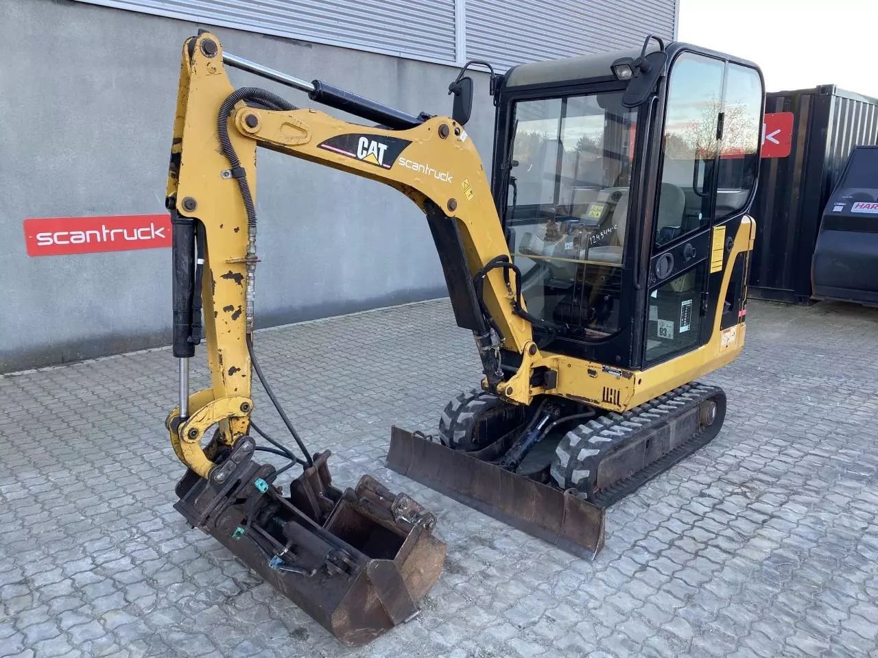 Caterpillar 301.8c Koparka