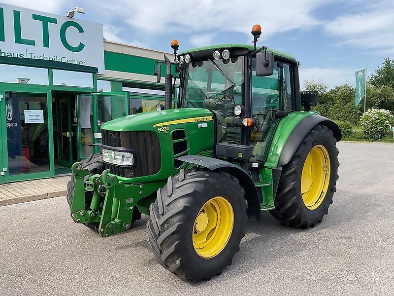 E-FARM: John Deere 6230 Premium - Tractor - id XHDBLIA - €47,699 - Year of construction: 2006 - Engine hours: 8,950,Austria