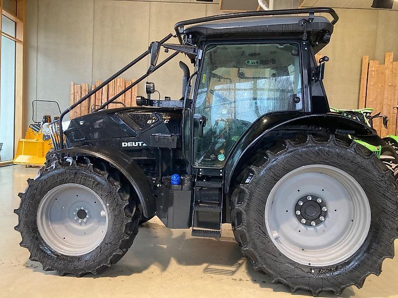 E-FARM: Deutz-Fahr 6125C PowerShift - Tractor - id WC6MTW8 - €89,900 - Year of construction: 2024 - Engine hours: 5,Engine power (HP): 124,Germany