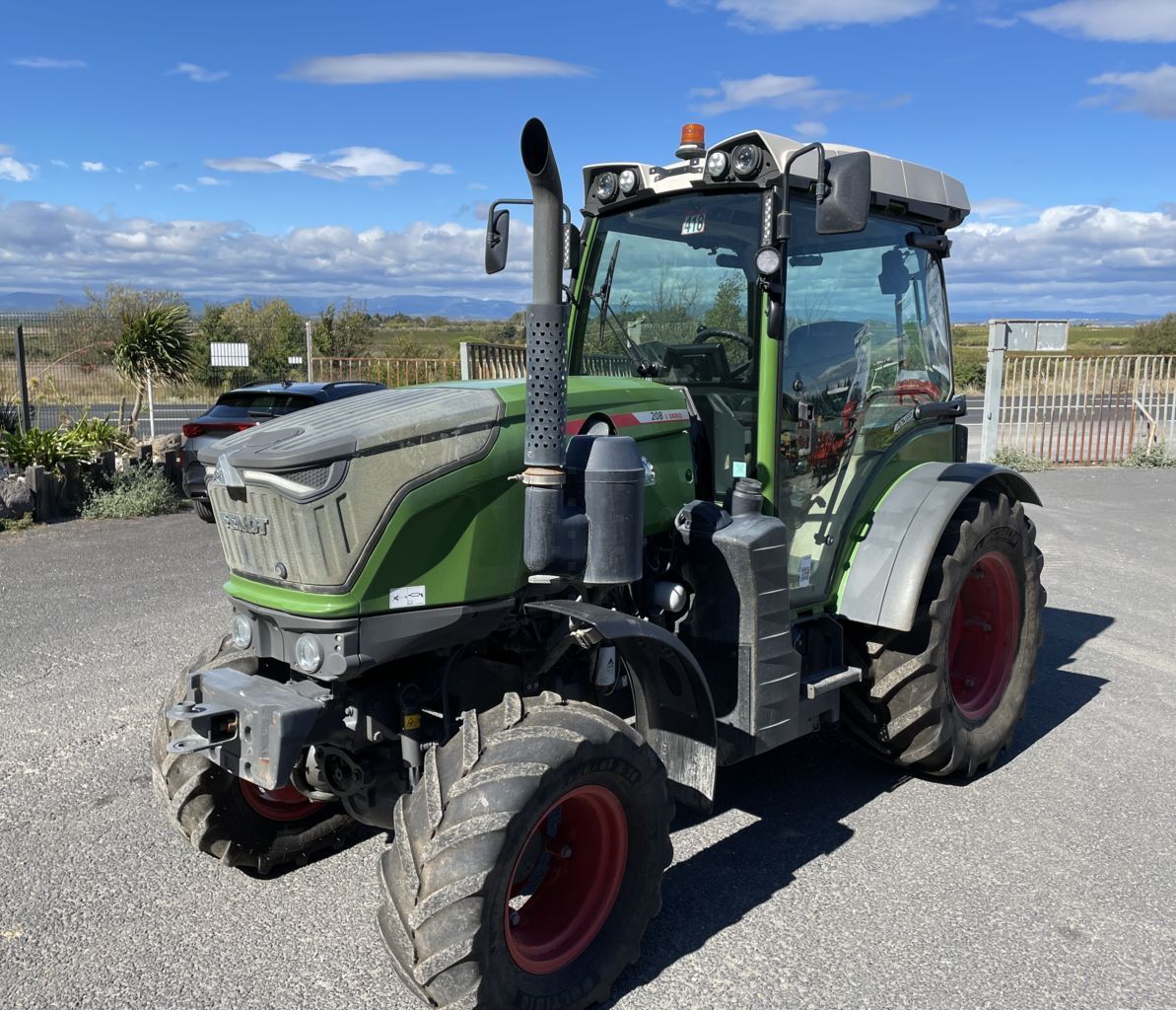 Fendt 208 Vario Traktor 73 000 €