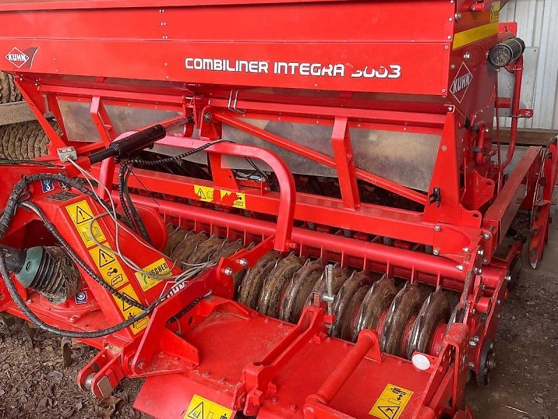 Kuhn HR 304 D circularharrow €14,496