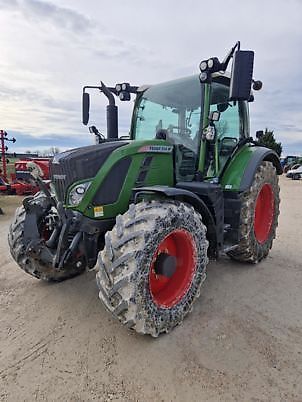E-FARM: Fendt 514 Vario - Tracteur - id R8RX2ZS - 89 000 € - Année: 2018 - Lecture du nombre d'heure: 3 910,Puissance du moteur (chevaux): 140,France