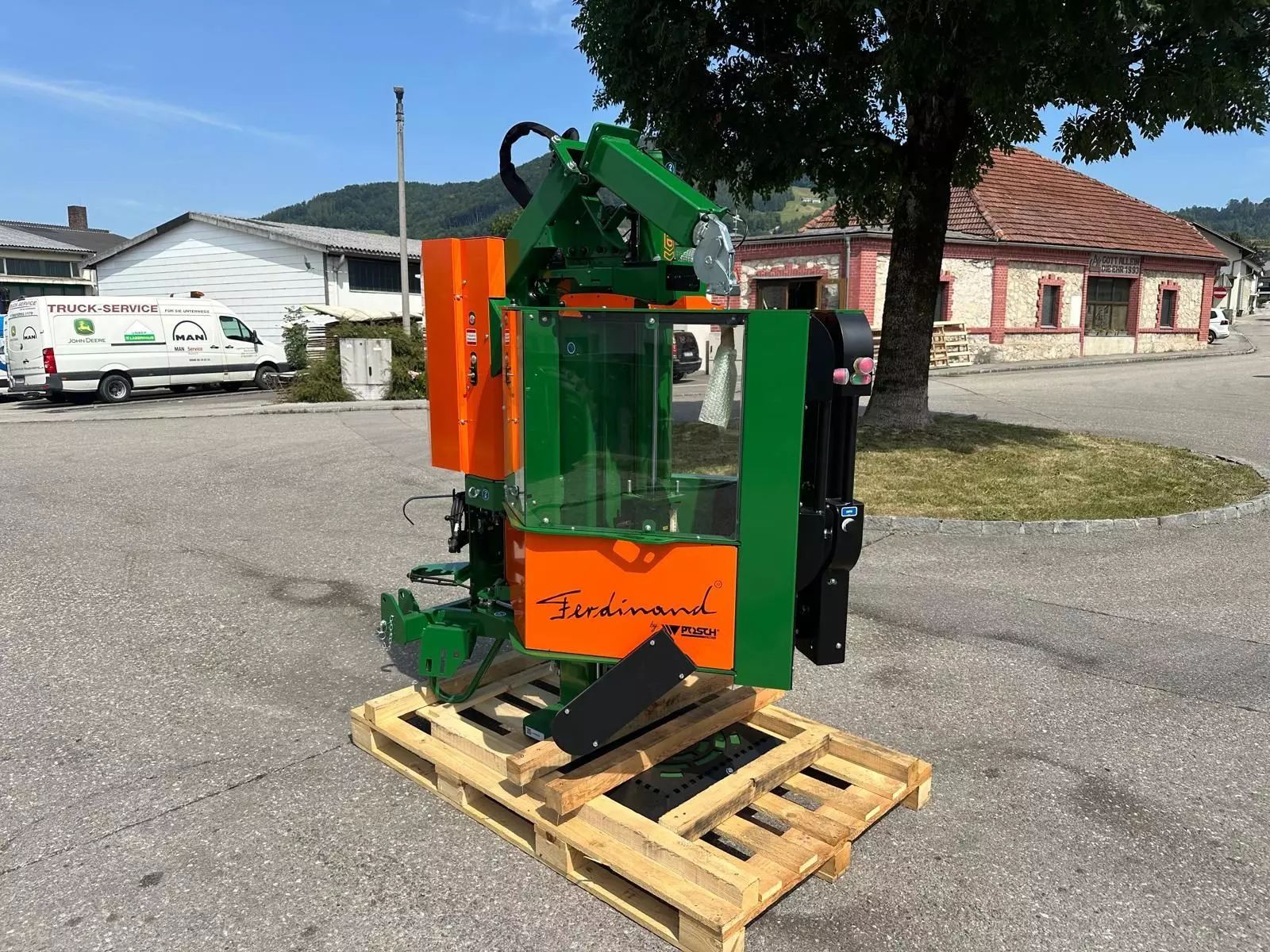 POSCH ferdinand Saw and splitter €22,417