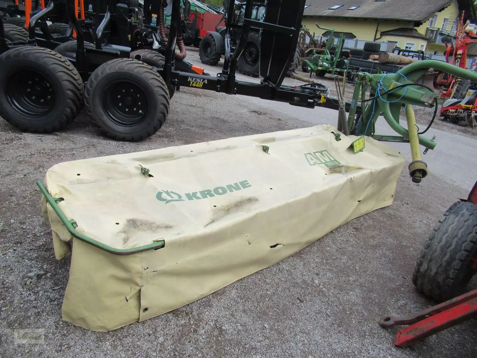 E-FARM: Krone AM 323 S - Mähwerk - id AIUXRBA - 5.167 € - Baujahr: 2010 - Österreich