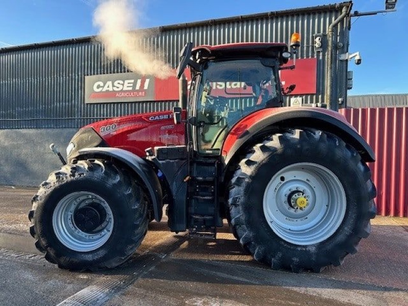 Case IH Optum 300 tractor €105,167