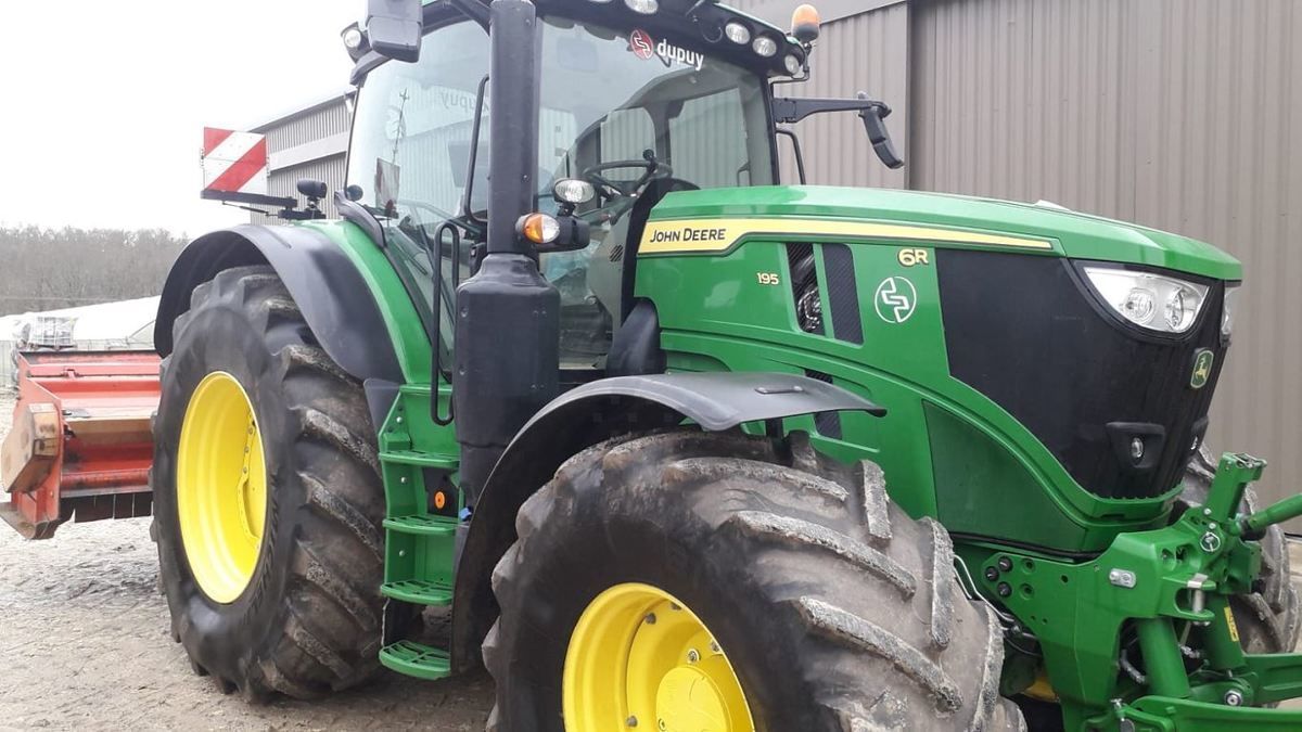 John Deere 6R 195 Tractor €135,000