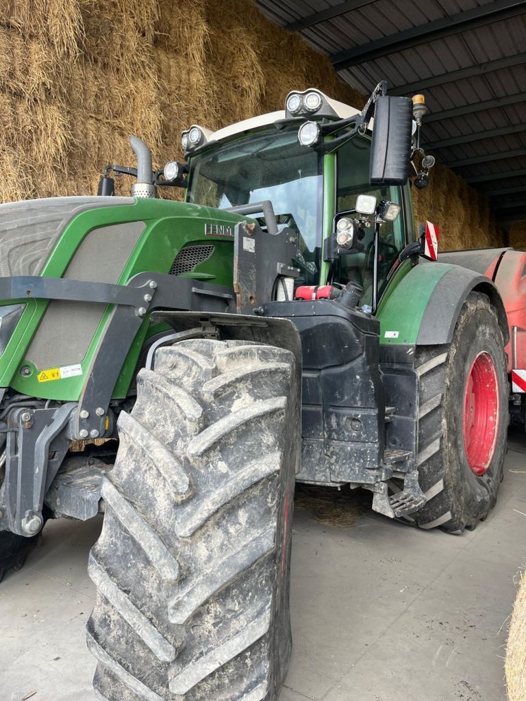 Fendt 824 Vario Tractor €129,000