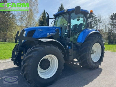 E-FARM: New Holland T 7.220 - Tractor - id I6IEZSA - €79,158 - Year of construction: 2011 - Engine power (HP): 217