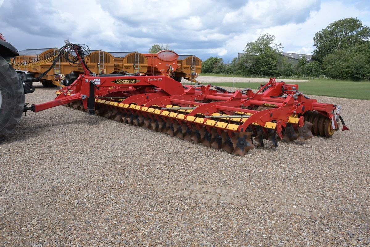 VÄDERSTAD Carrier 925 Kultywator 63 533 €