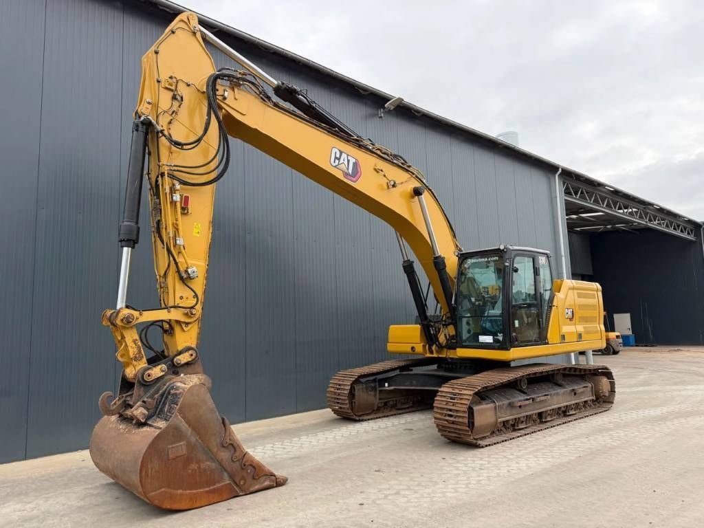 Caterpillar 330 07b Excavator pe șenile 157.500 EUR