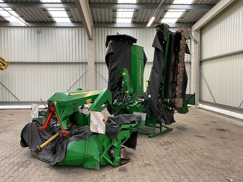 John Deere 381 Falciatrice - tosaerba 7.900 €
