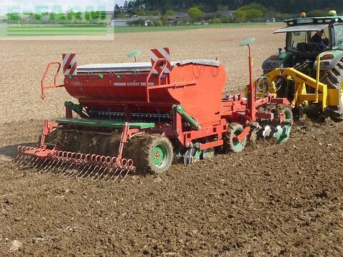 Unia Amber 3000/3 Siewnik rzędowy/agregat uprawowo-siewny 15 500 €