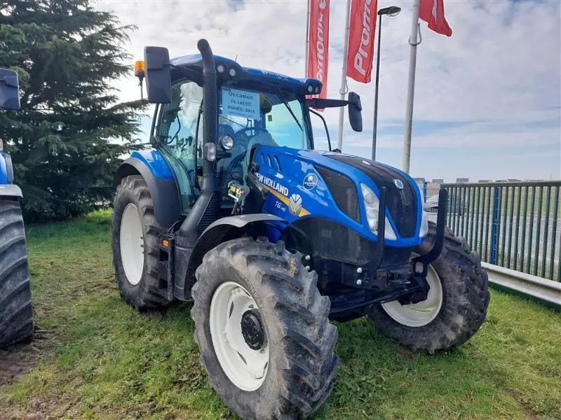 New Holland T6.145 Tractor €65,000