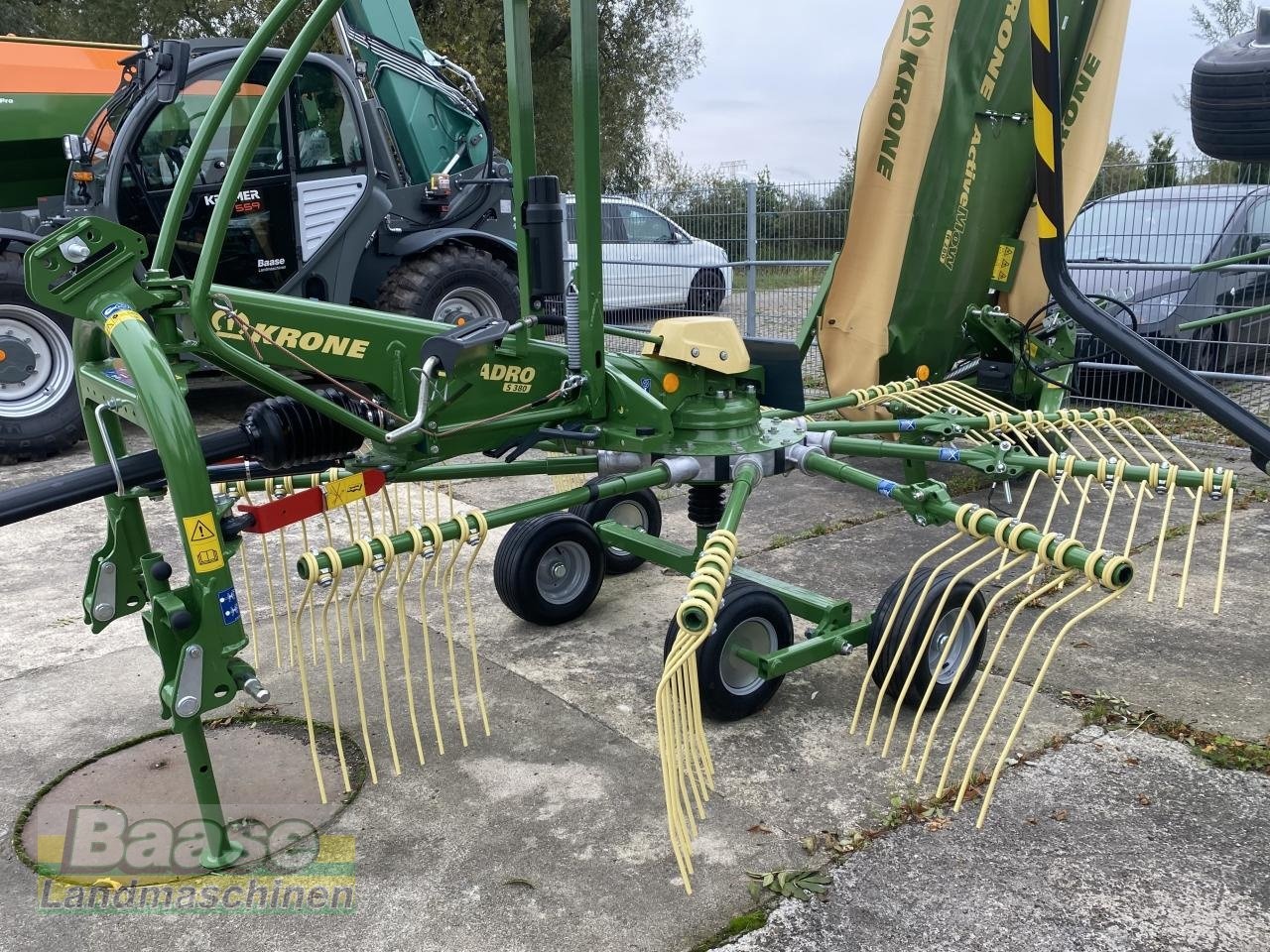 Krone Swadro S 380 windrower €8,198