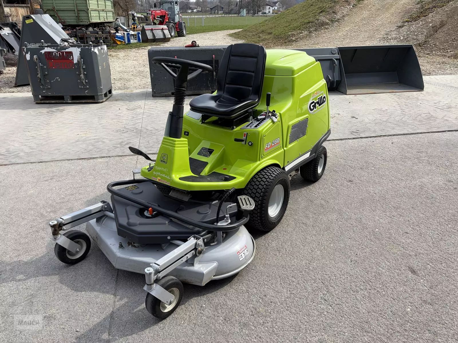Grillo fd 280 ca. 50h Rasenmäher 6.982 €