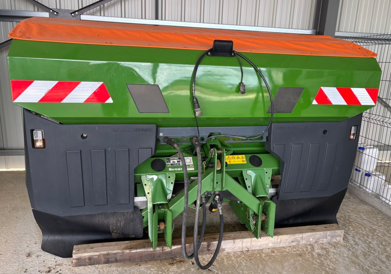 Amazone ZA-TS 3200 Super Fertiliser spreader €15,500
