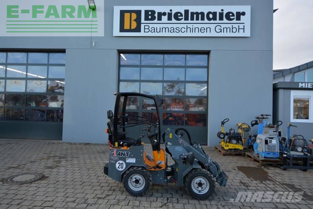 Giant g 1100 tele Mini nakladalnik 22.800 €