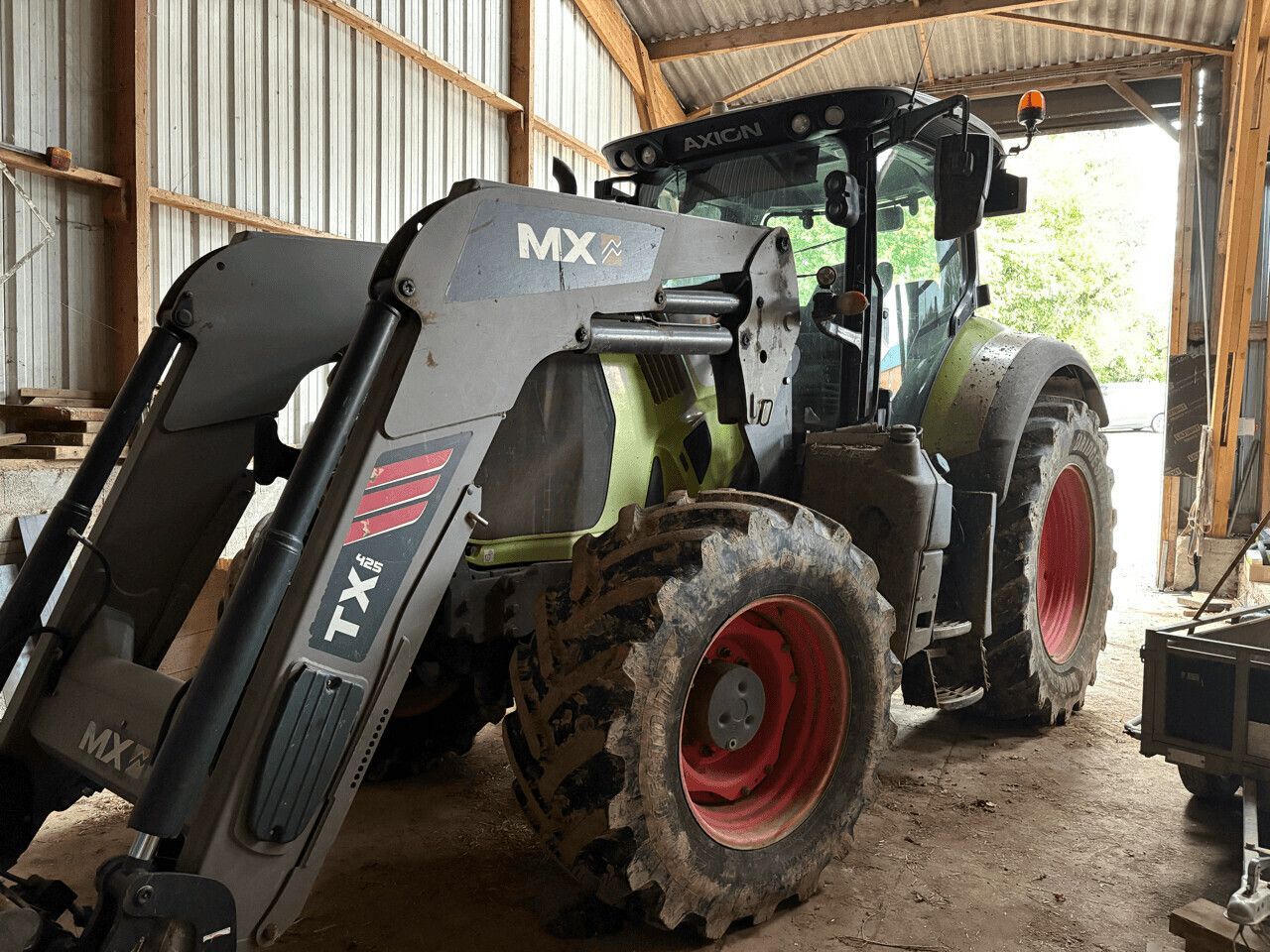 Claas Axion 800 Tractor €89,000