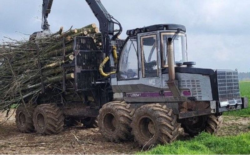 E-FARM: Logset 8f - Transmisor - id IXKGTGZ - Año: 2011 - Francia