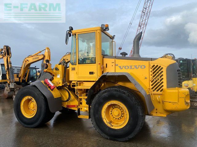 VOLVO l90e . Chargeuse sur pneus 29 500 €