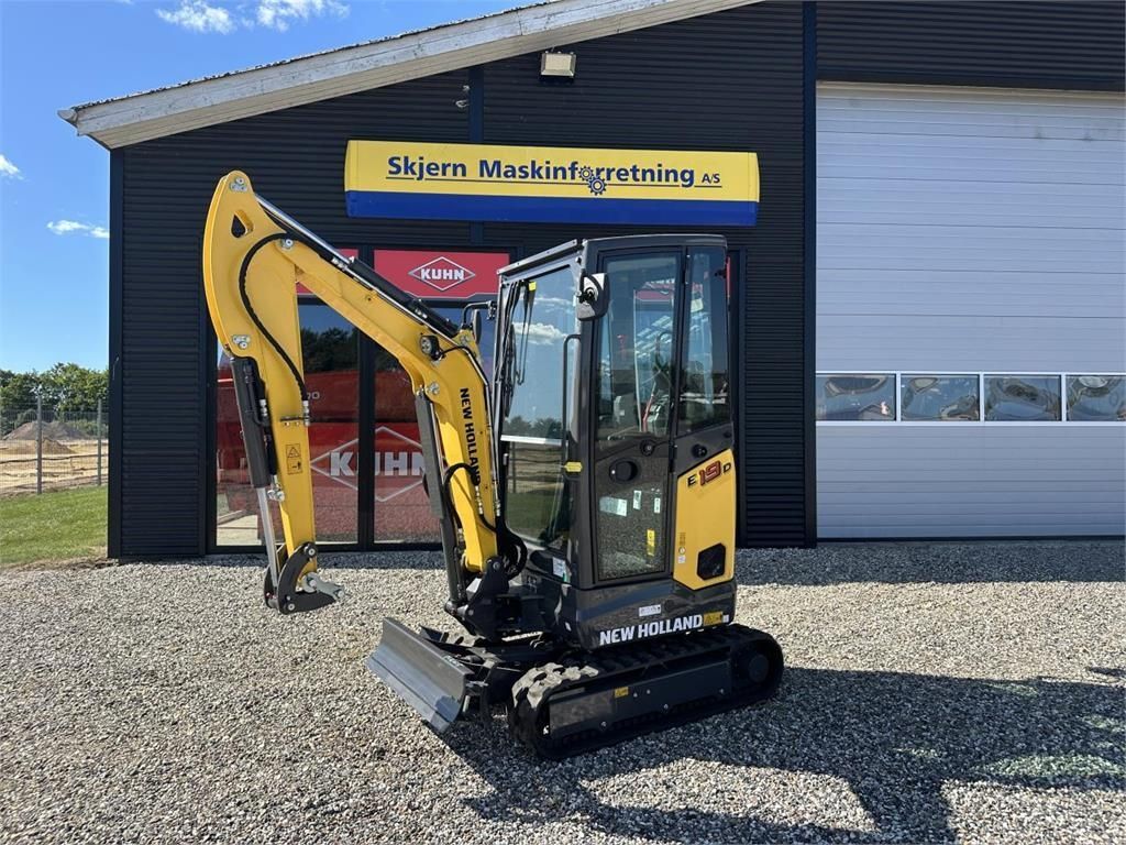 New Holland e19d cab-ag Minikoparka 45 223 €