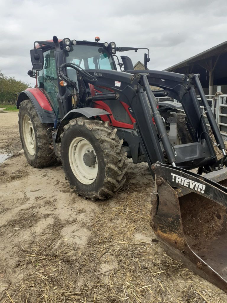 Valtra N114e Tractor €47,500