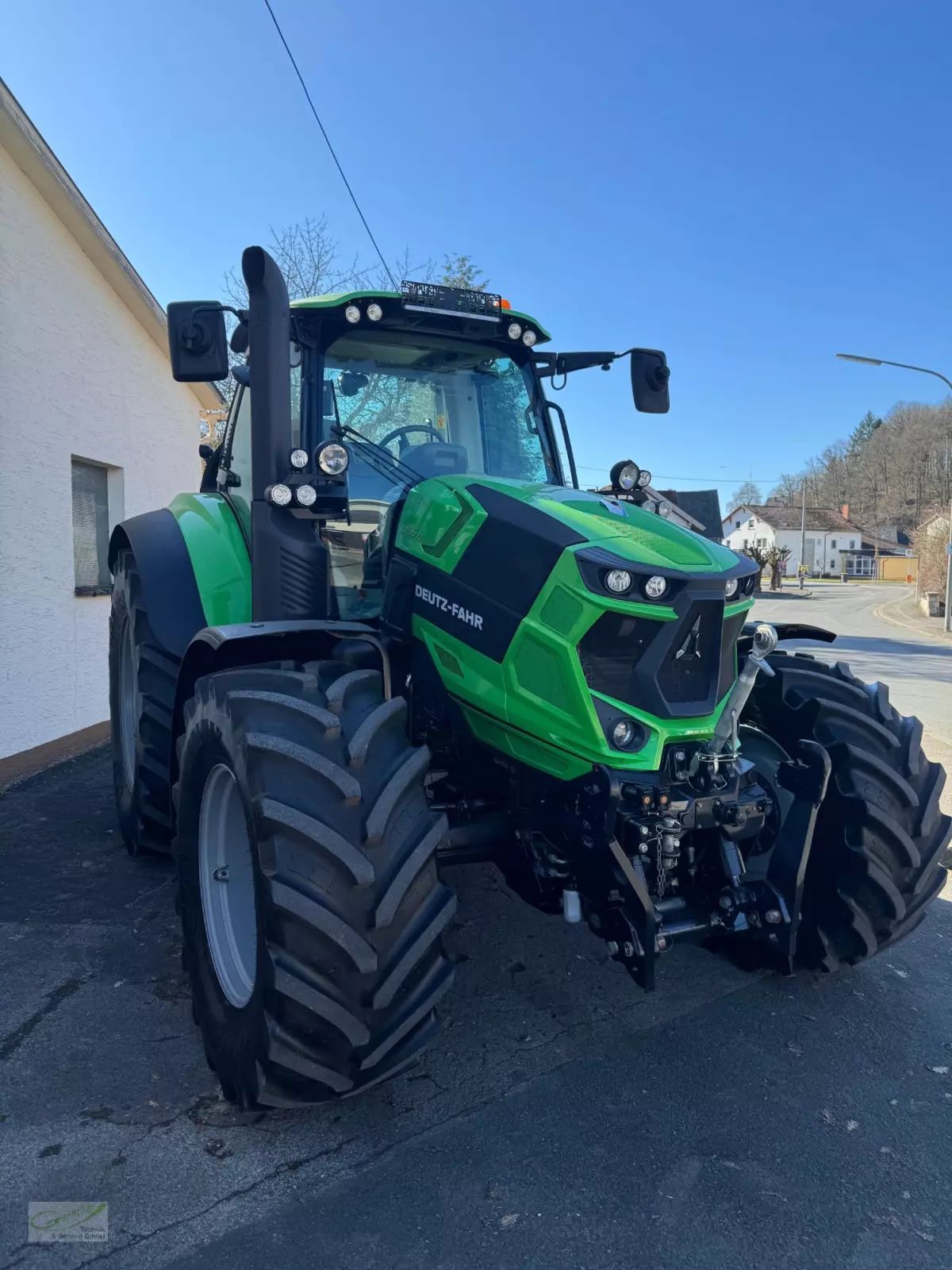Deutz-Fahr AgroTron 6155.4 TTV Tractor €60,924